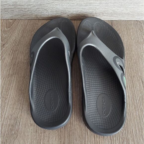 OOFOS OORIGINAL SPORT SANDAL - GRAPHITE - Women's 12 / Men's 10 - Picture 6 of 9